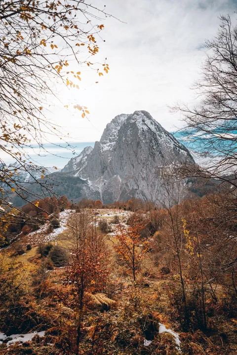 Cirque de Lescun, vue de randonnée, série 1