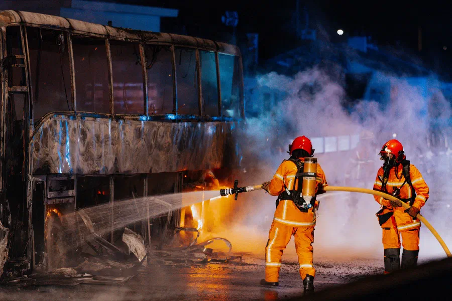 Projet Bus en feu Press - photo 14