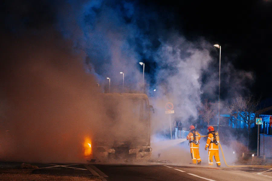 Projet Bus en feu Press - photo 11