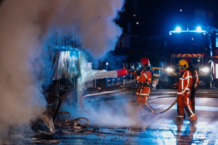 Projet Bus en feu Press - photo 03