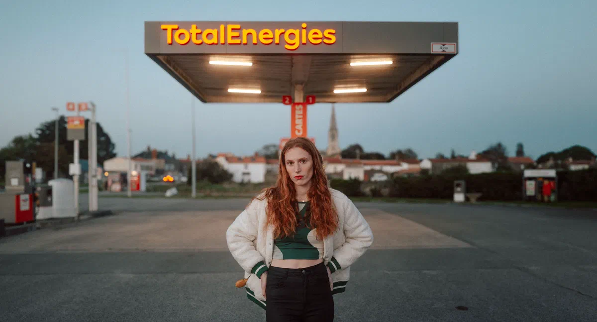 Melissa station Portrait