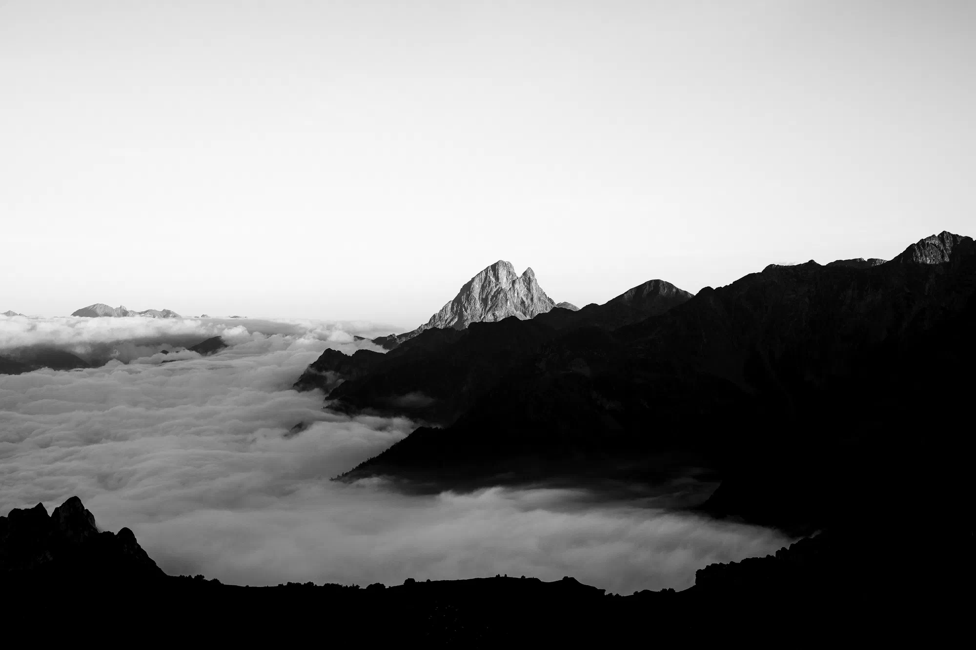Ossau en clair-obscur